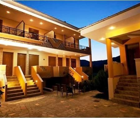 Apartments Giota خْريسيا أموذيا المظهر الخارجي الصورة