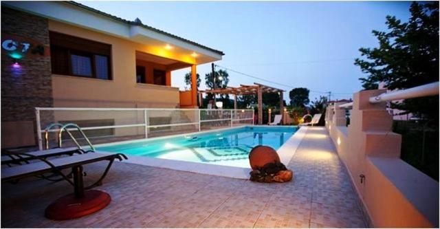 Apartments Giota خْريسيا أموذيا المظهر الخارجي الصورة